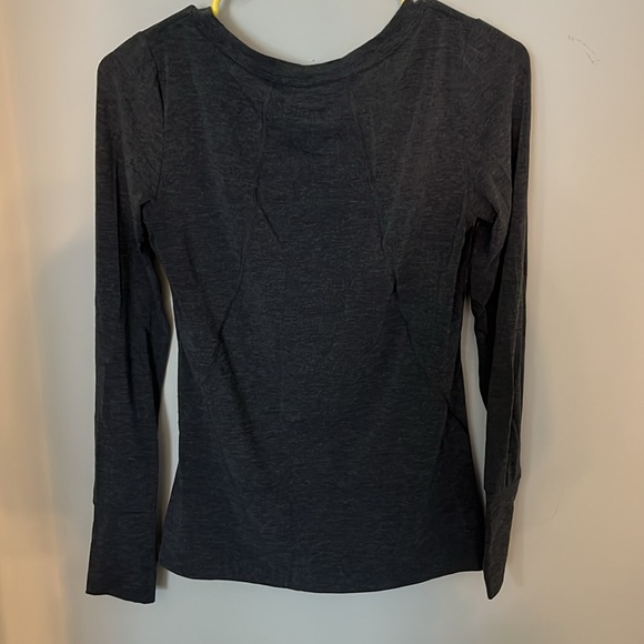 Lightly Worn GapFit Breathe ActiveWear - XS - Picture 4 of 5